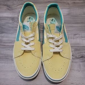 NEW Vans SK8‎ Low Shoes Mens 8.5 Checker  Sneakers Skateboarding Casual Yellow
